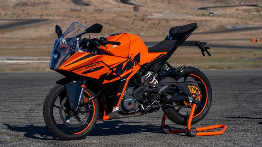 KTM RC390